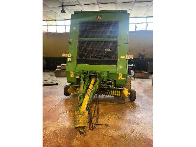 John Deere John Deere Rotoempacadora 590