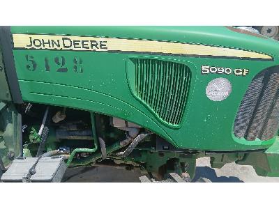 John Deere 5090GF