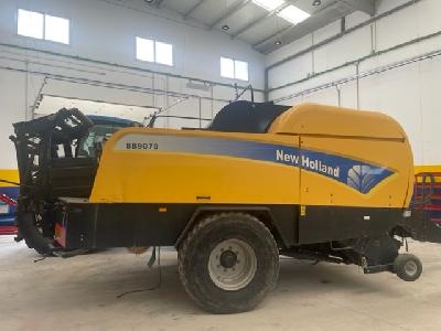 New Holland BB9070