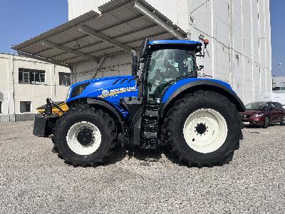 New Holland T7.275HD 