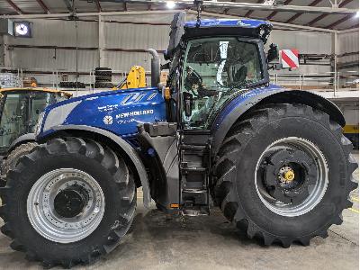 New Holland T7.315 Heavy Duty PLM Intelligence Blue Power