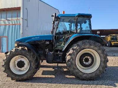 New Holland TM135